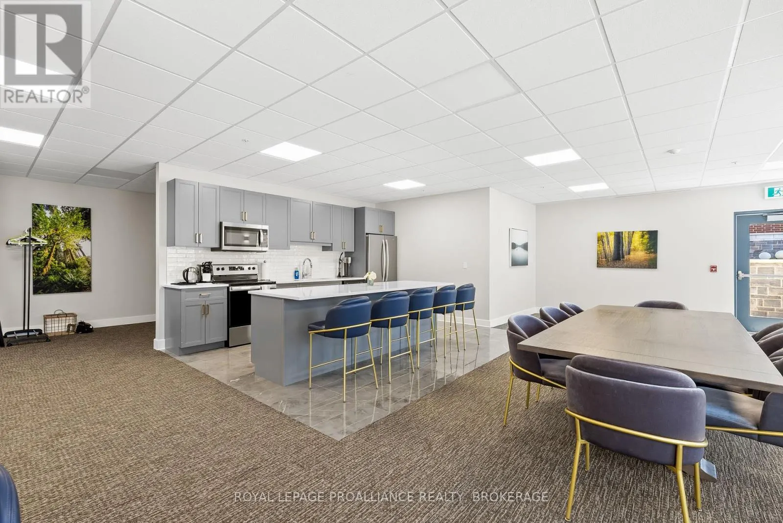 418 - 129B SOUTH STREET, #418