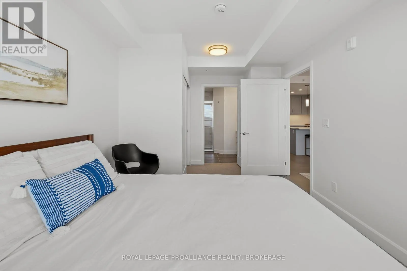 418 - 129B SOUTH STREET, #418