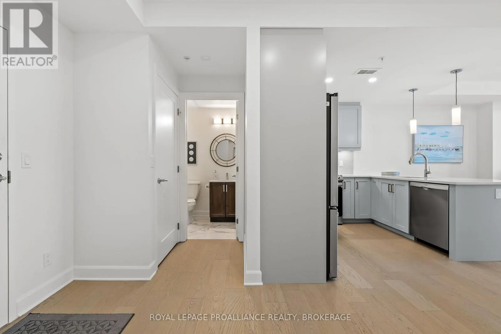 418 - 129B SOUTH STREET, #418
