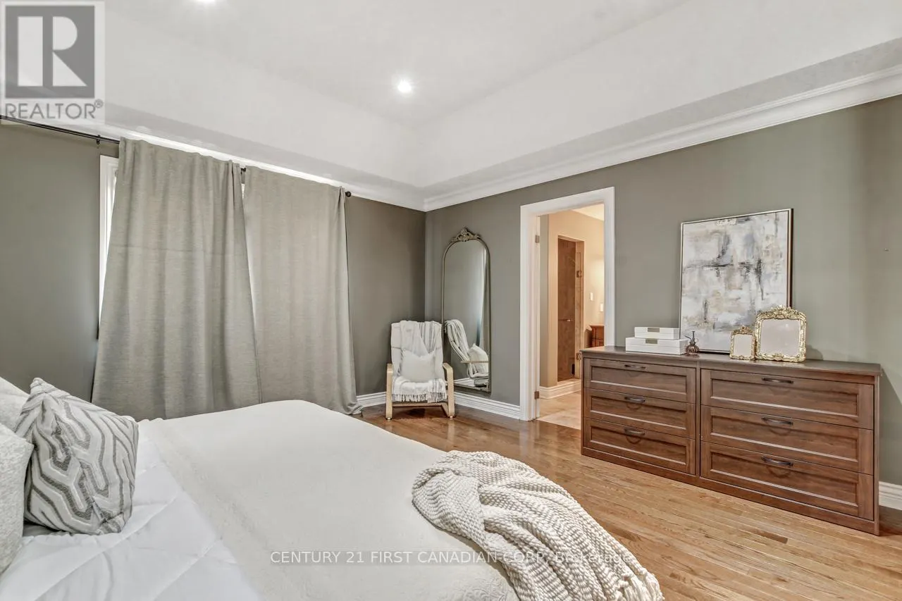 1447 KAINS WOODS TERRACE