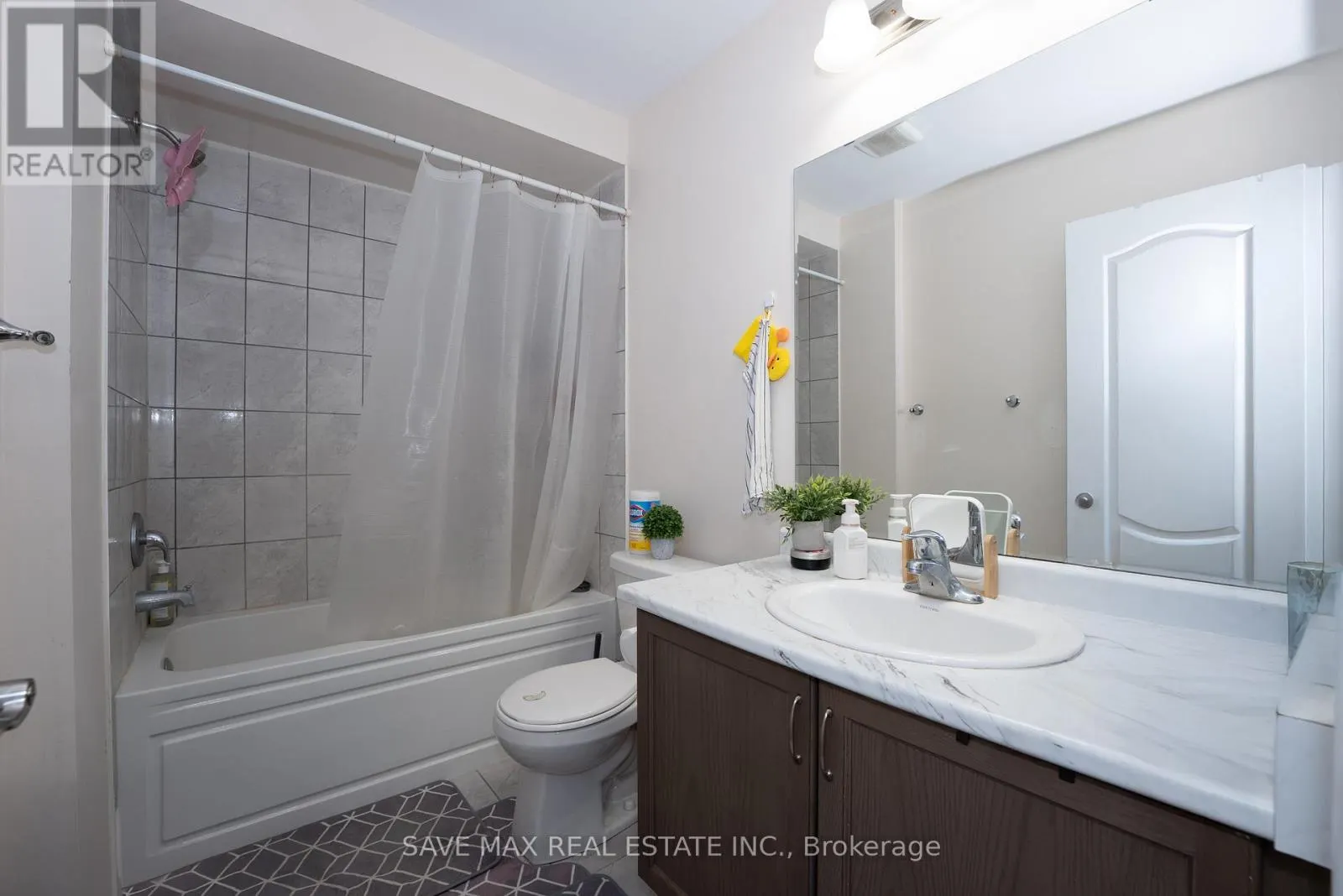 43 - 420 LINDEN DRIVE