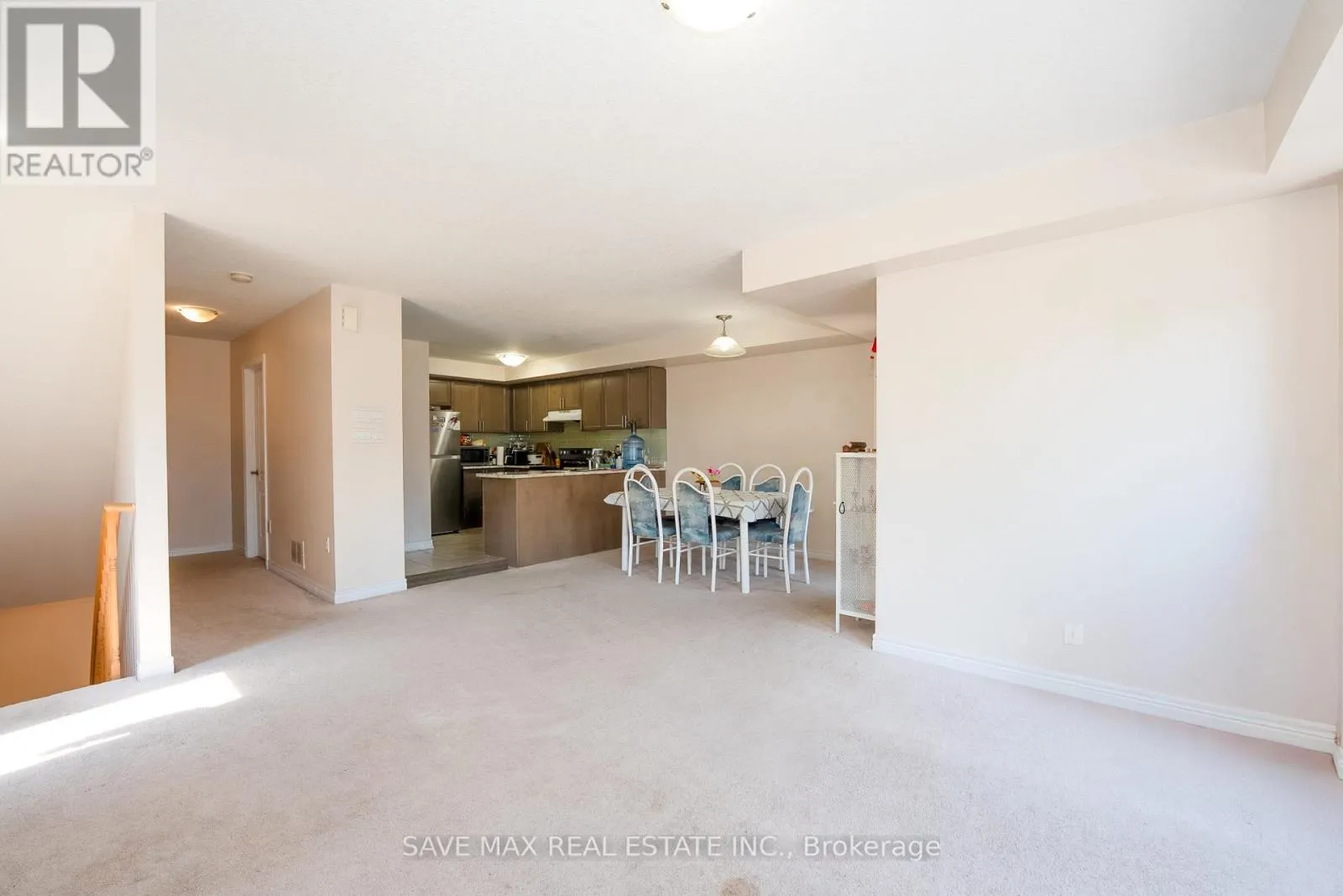 43 - 420 LINDEN DRIVE
