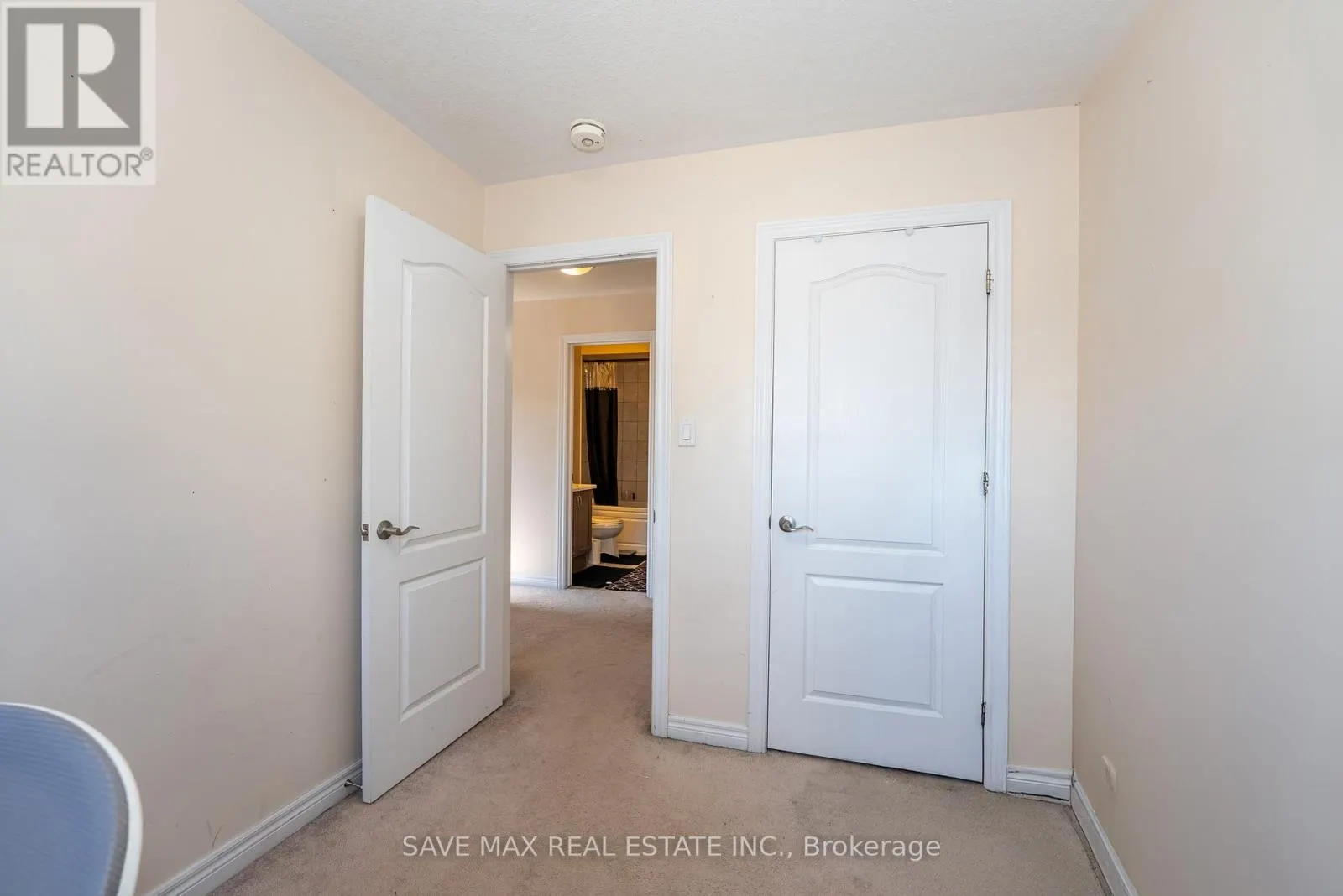 43 - 420 LINDEN DRIVE