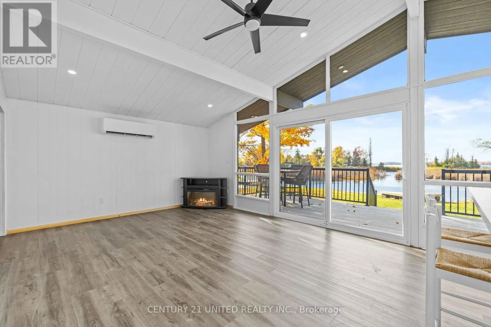 17 ROLLIE'S BAY ROAD E