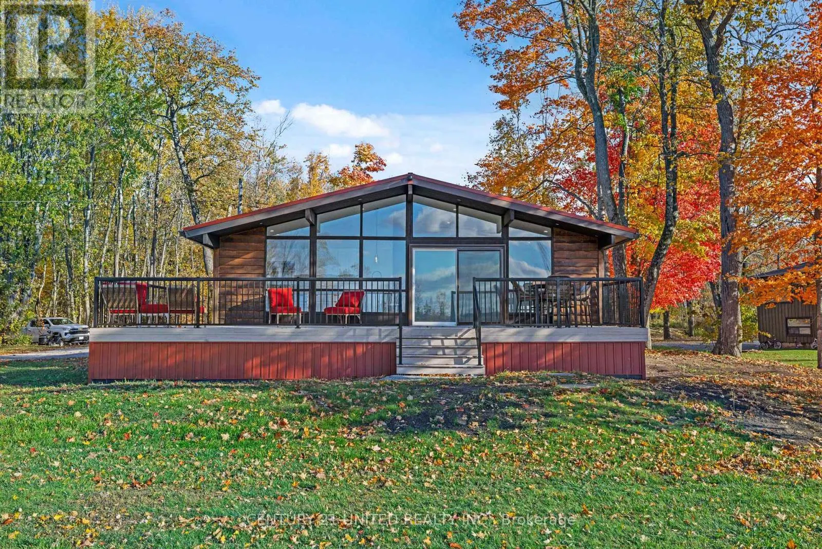 17 ROLLIE'S BAY ROAD E