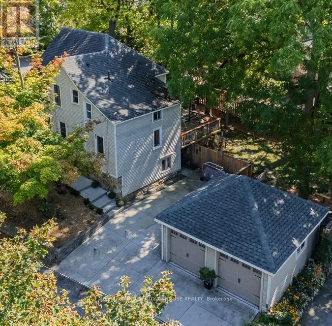 26 MOUNTAIN STREET