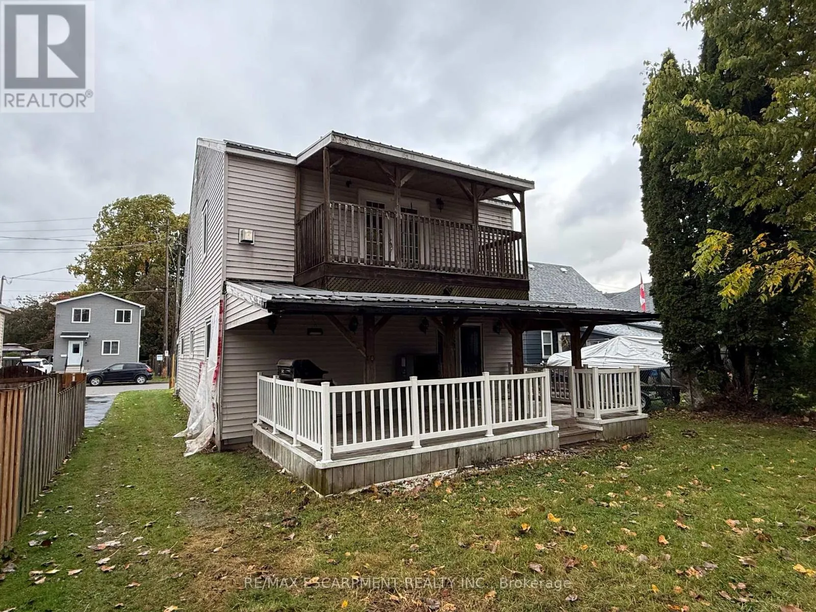106 ABERDEEN AVENUE