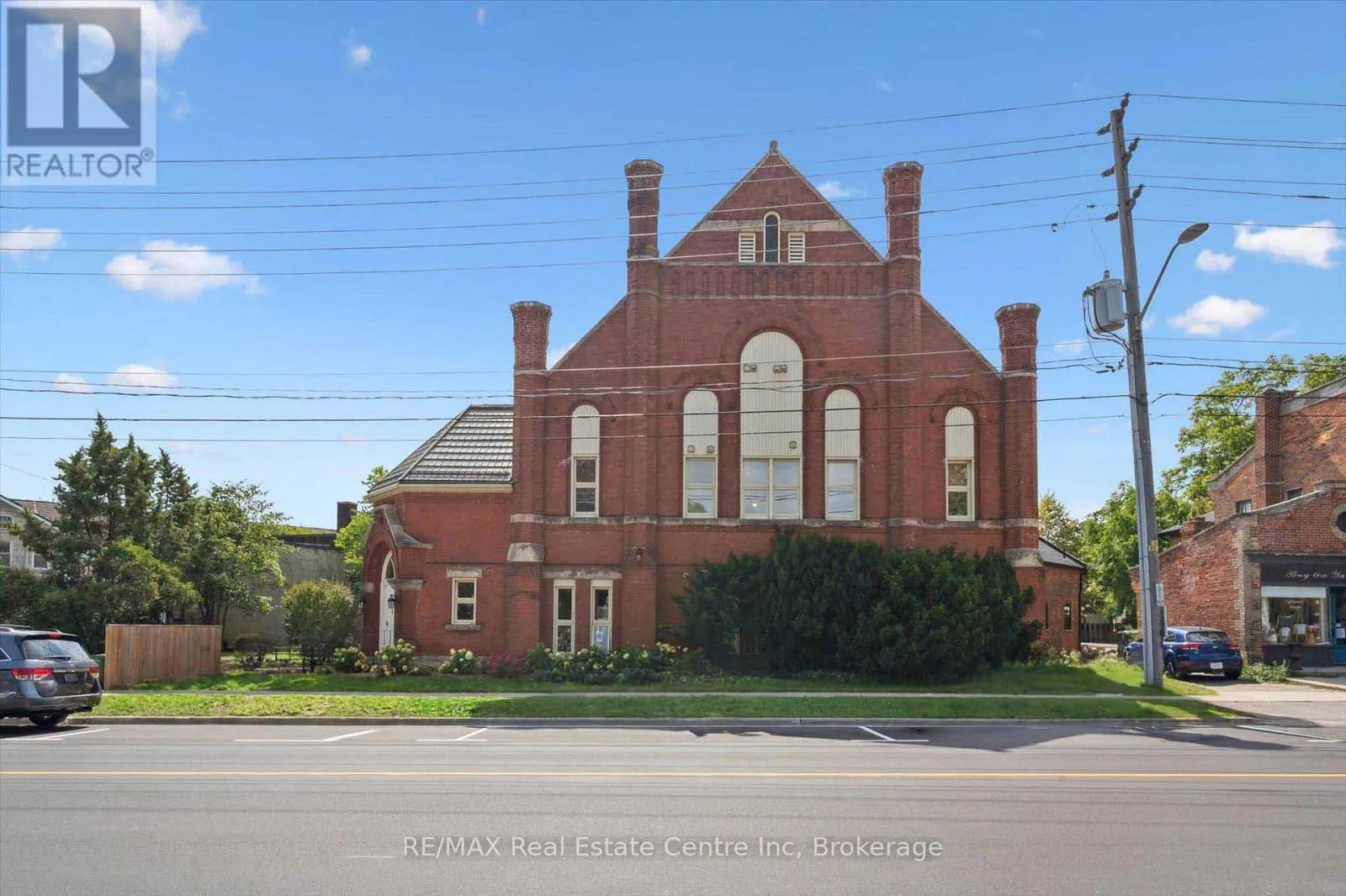 202 - 200 WOOLWICH STREET, #202
