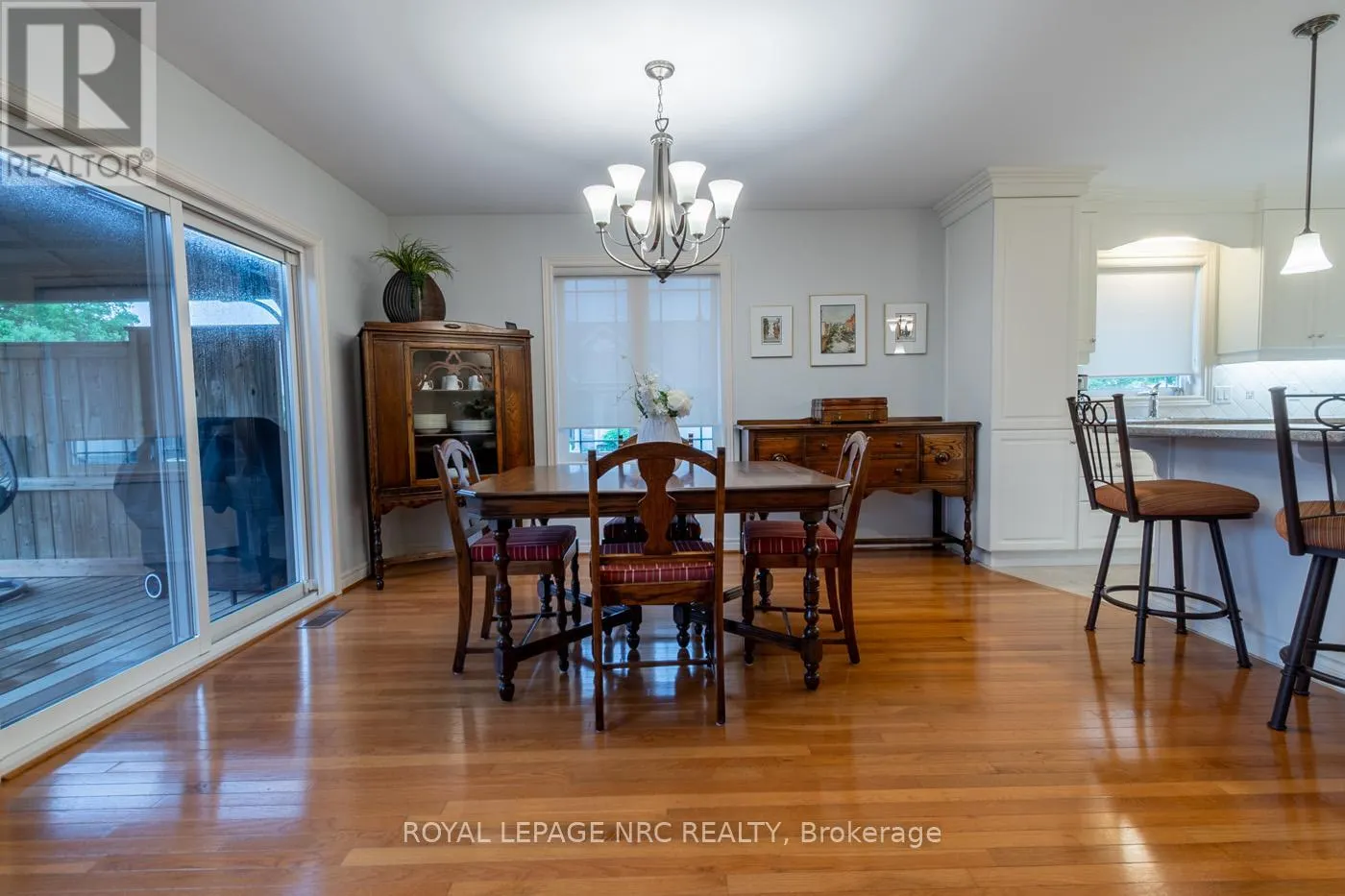 31 - 70 ELMWOOD AVENUE, #31