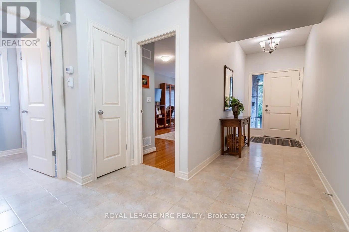31 - 70 ELMWOOD AVENUE, #31