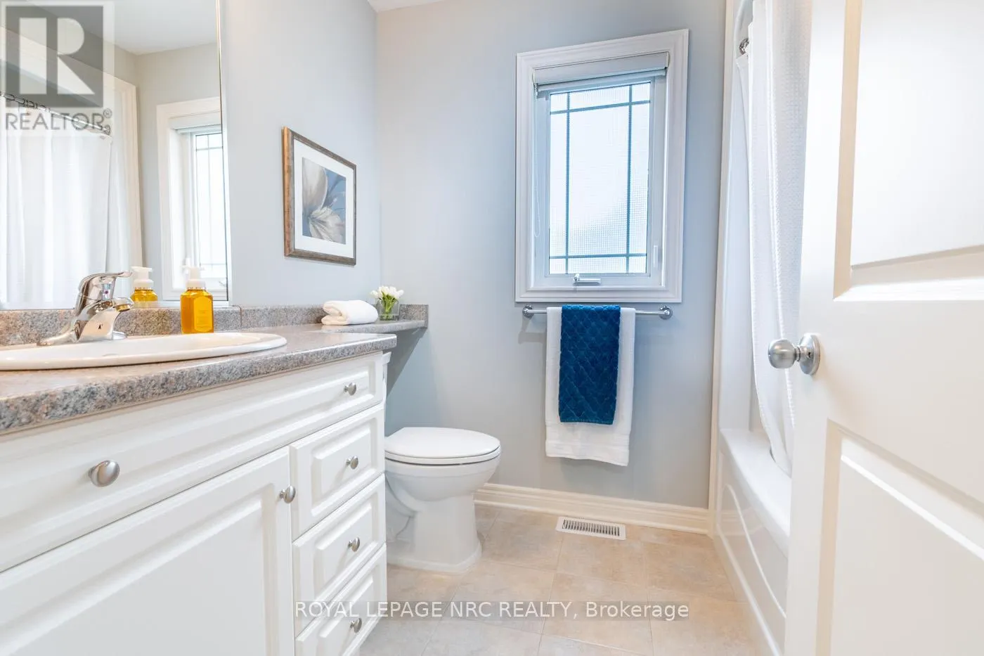 31 - 70 ELMWOOD AVENUE, #31