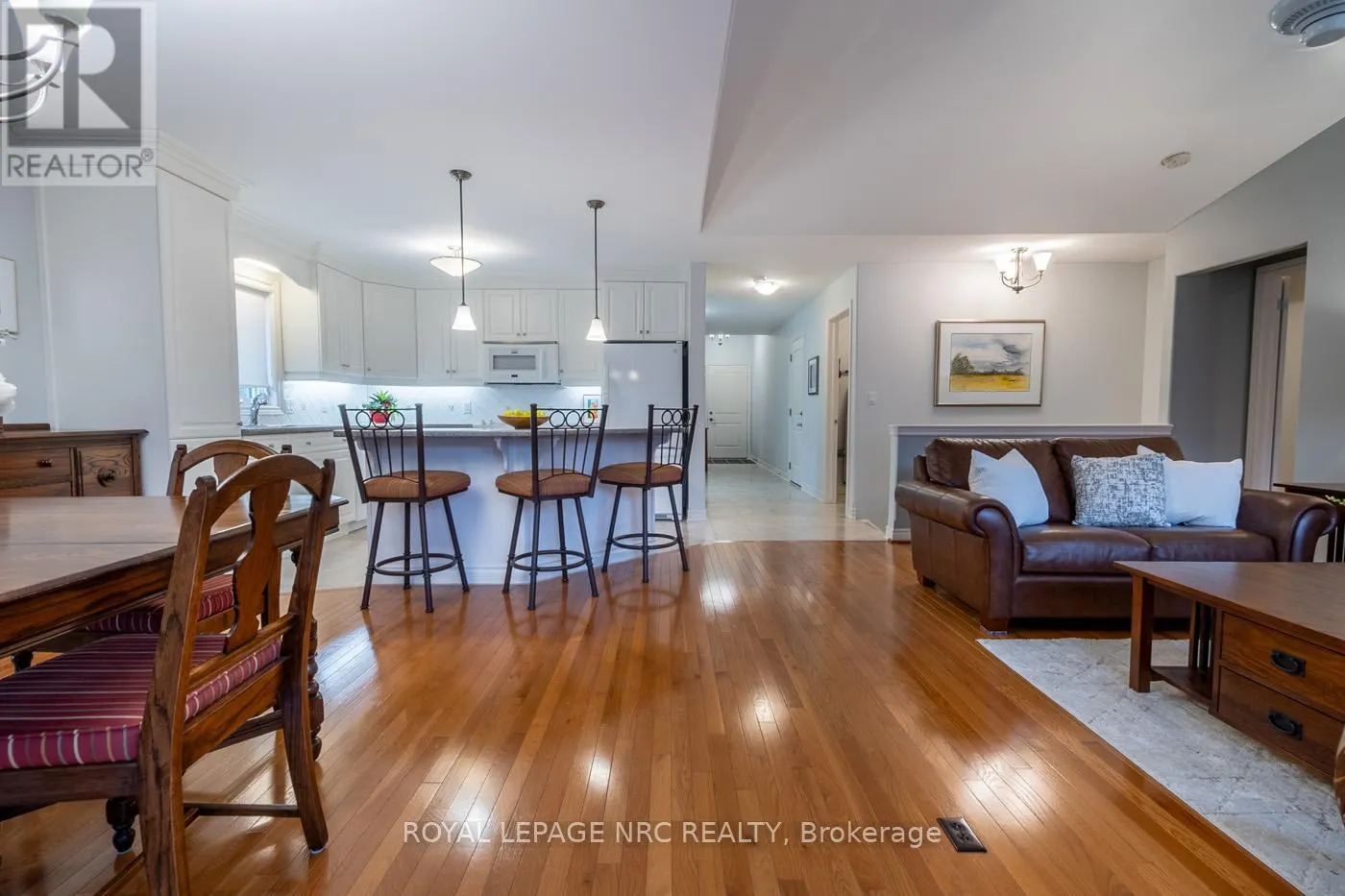 31 - 70 ELMWOOD AVENUE, #31
