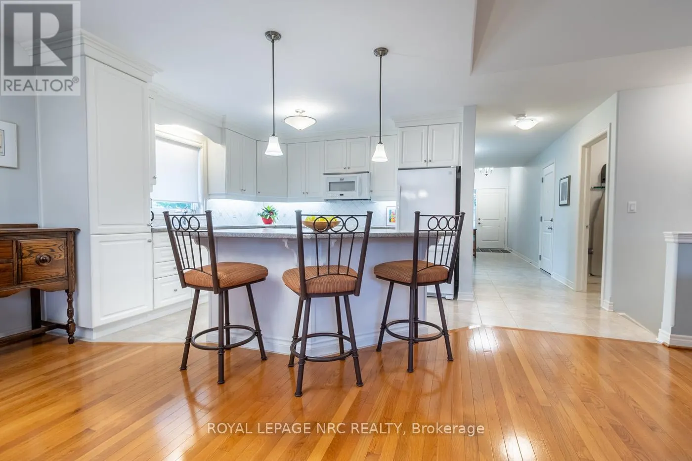 31 - 70 ELMWOOD AVENUE, #31