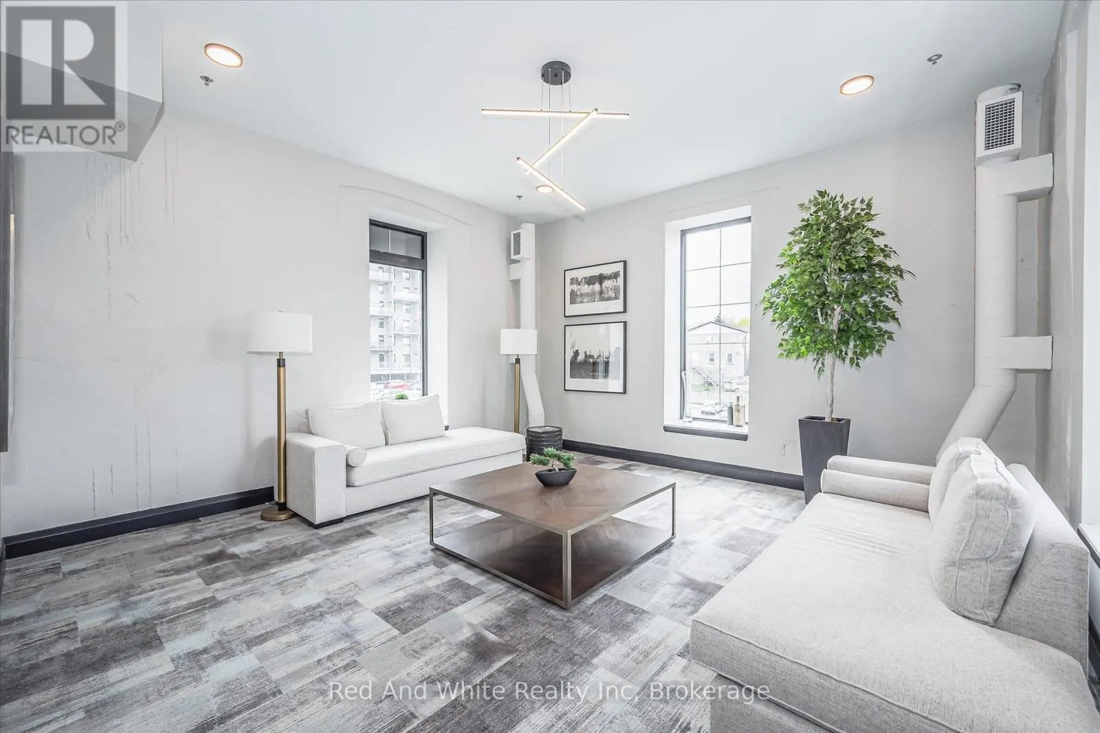 308 - 19 GUELPH AVENUE, #308