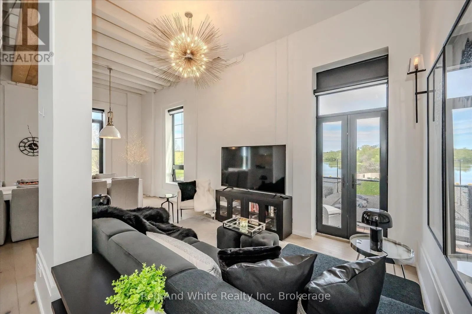 308 - 19 GUELPH AVENUE, #308
