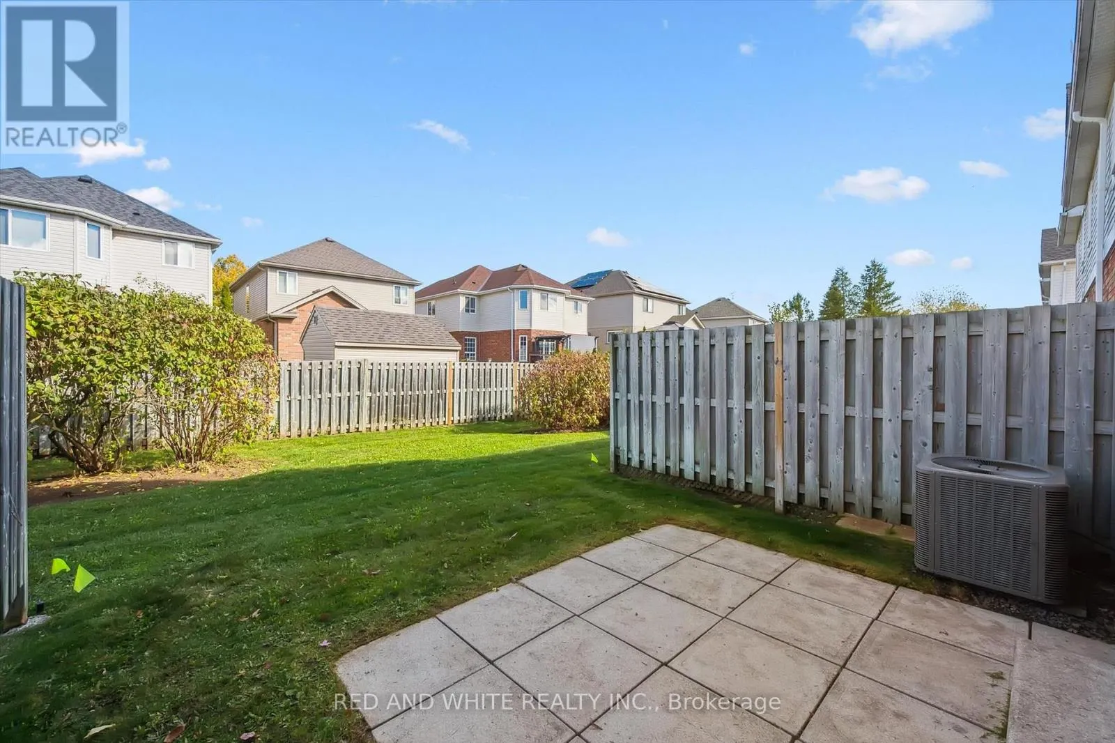 3 - 151 CLAIRFIELDS DRIVE E