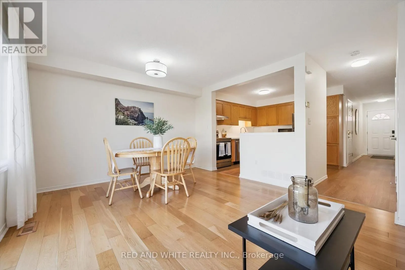 3 - 151 CLAIRFIELDS DRIVE E
