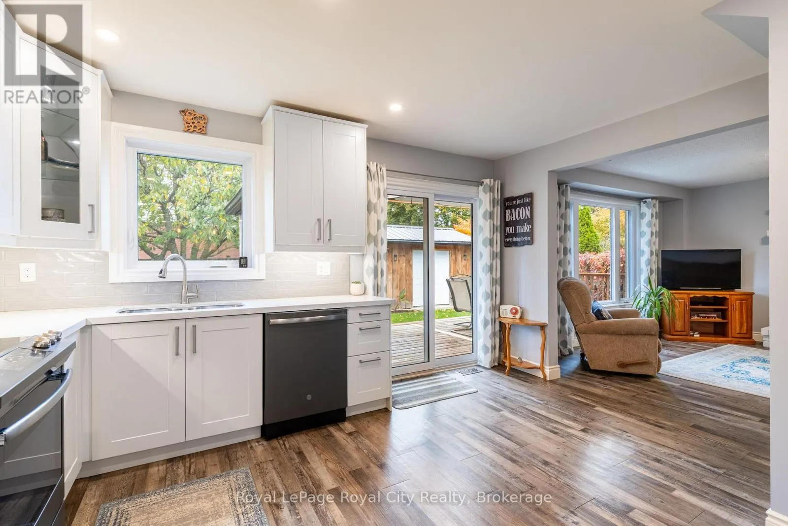 118 STIRLING MACGREGOR DRIVE