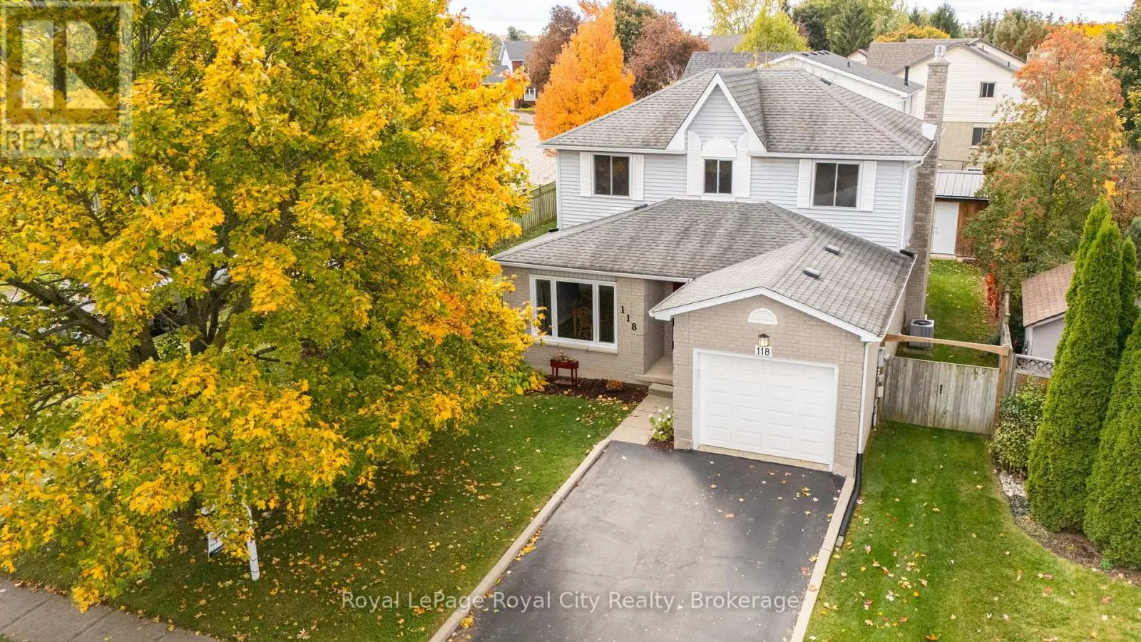 118 STIRLING MACGREGOR DRIVE
