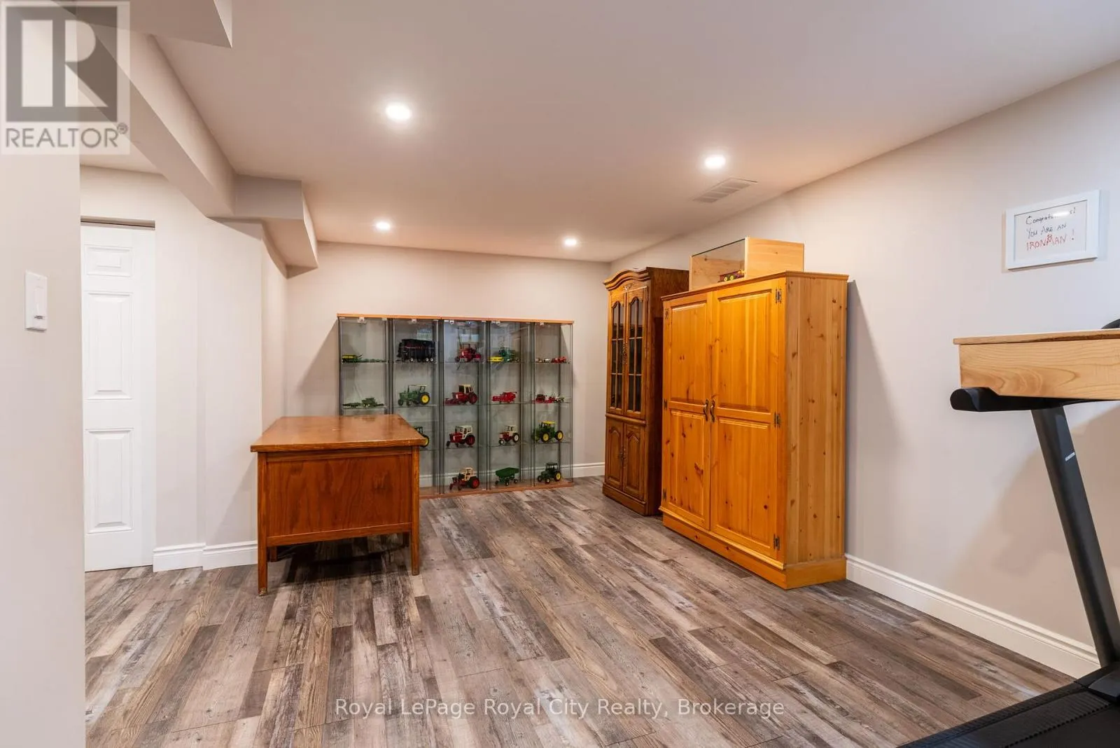 118 STIRLING MACGREGOR DRIVE
