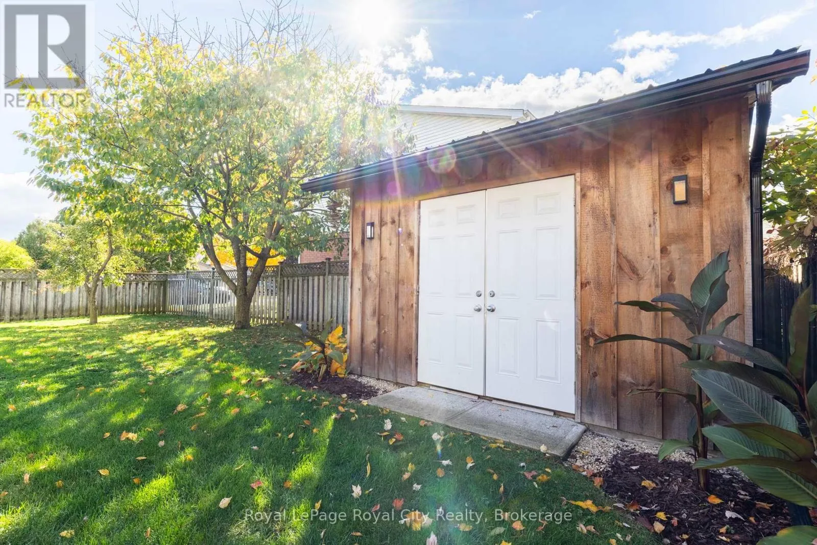 118 STIRLING MACGREGOR DRIVE