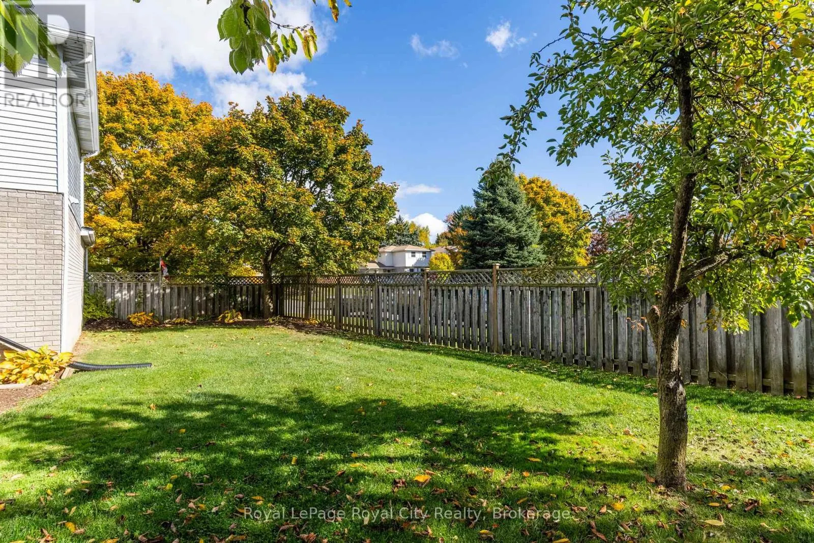 118 STIRLING MACGREGOR DRIVE