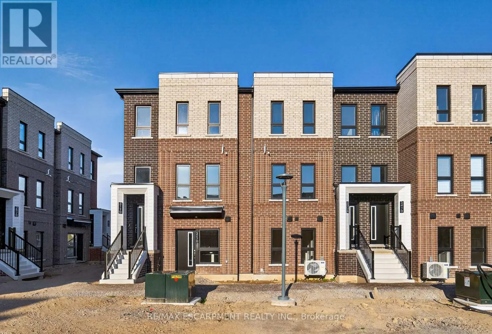 32 - 70 KENESKY DRIVE