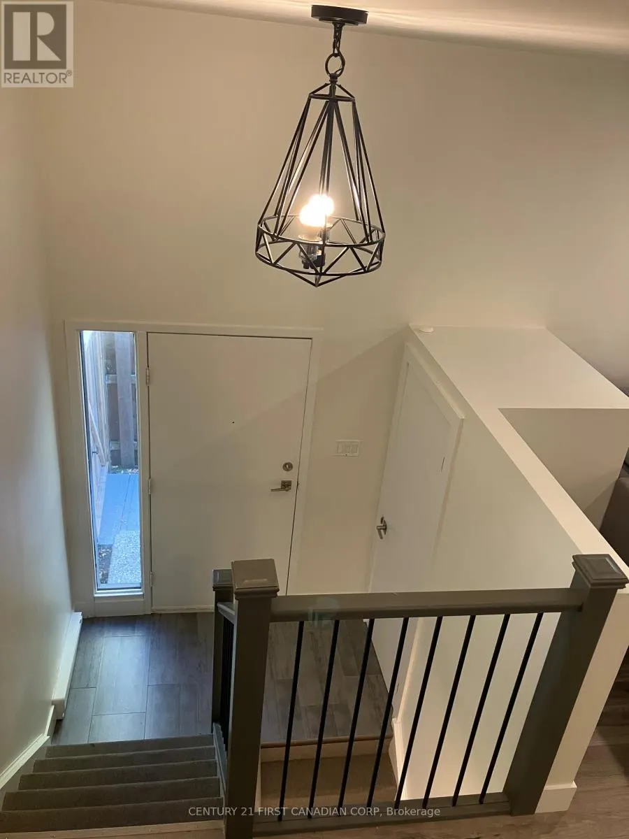 36 - 105 ANDOVER DRIVE, #36