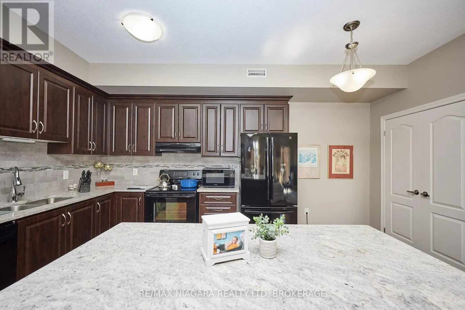 427 - 8111 FOREST GLEN DRIVE, #427