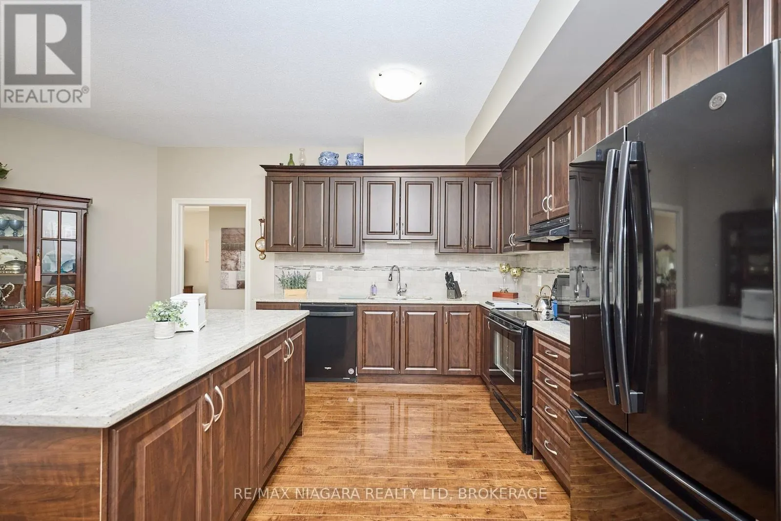 427 - 8111 FOREST GLEN DRIVE, #427