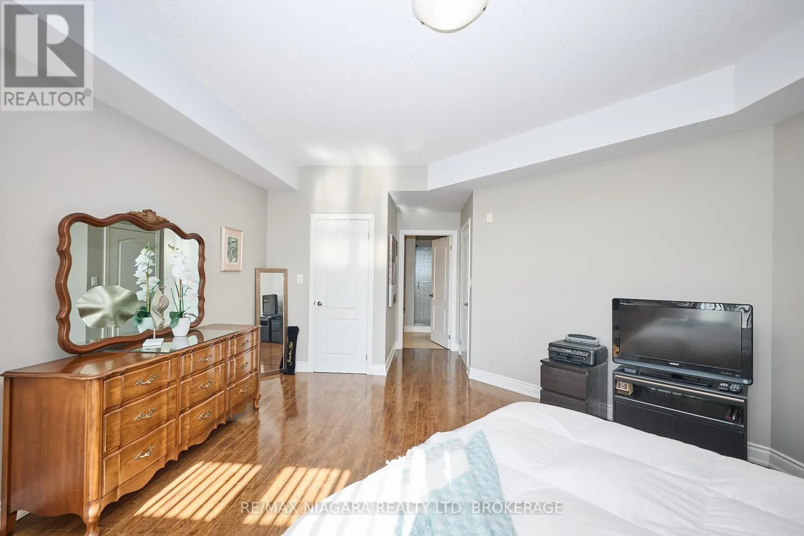 427 - 8111 FOREST GLEN DRIVE, #427