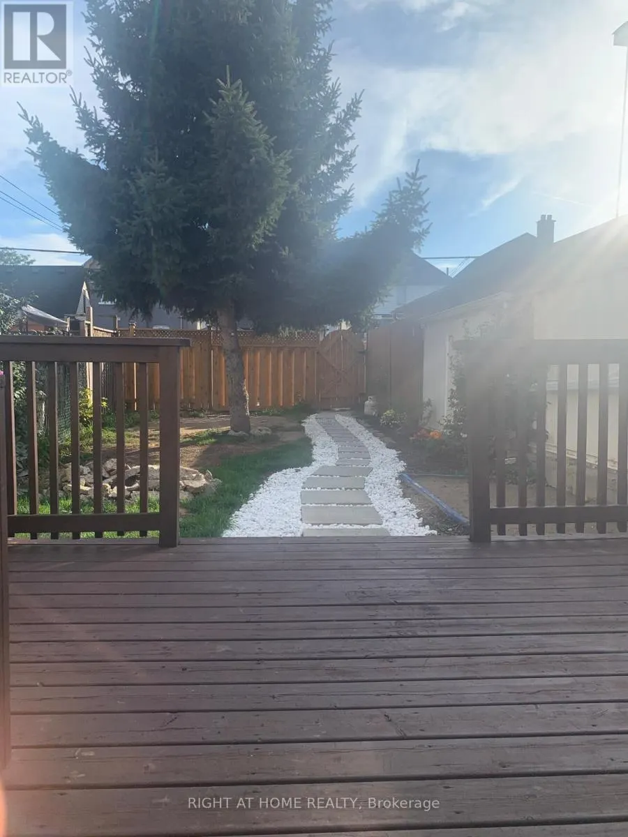 38 BEECHWOOD AVENUE