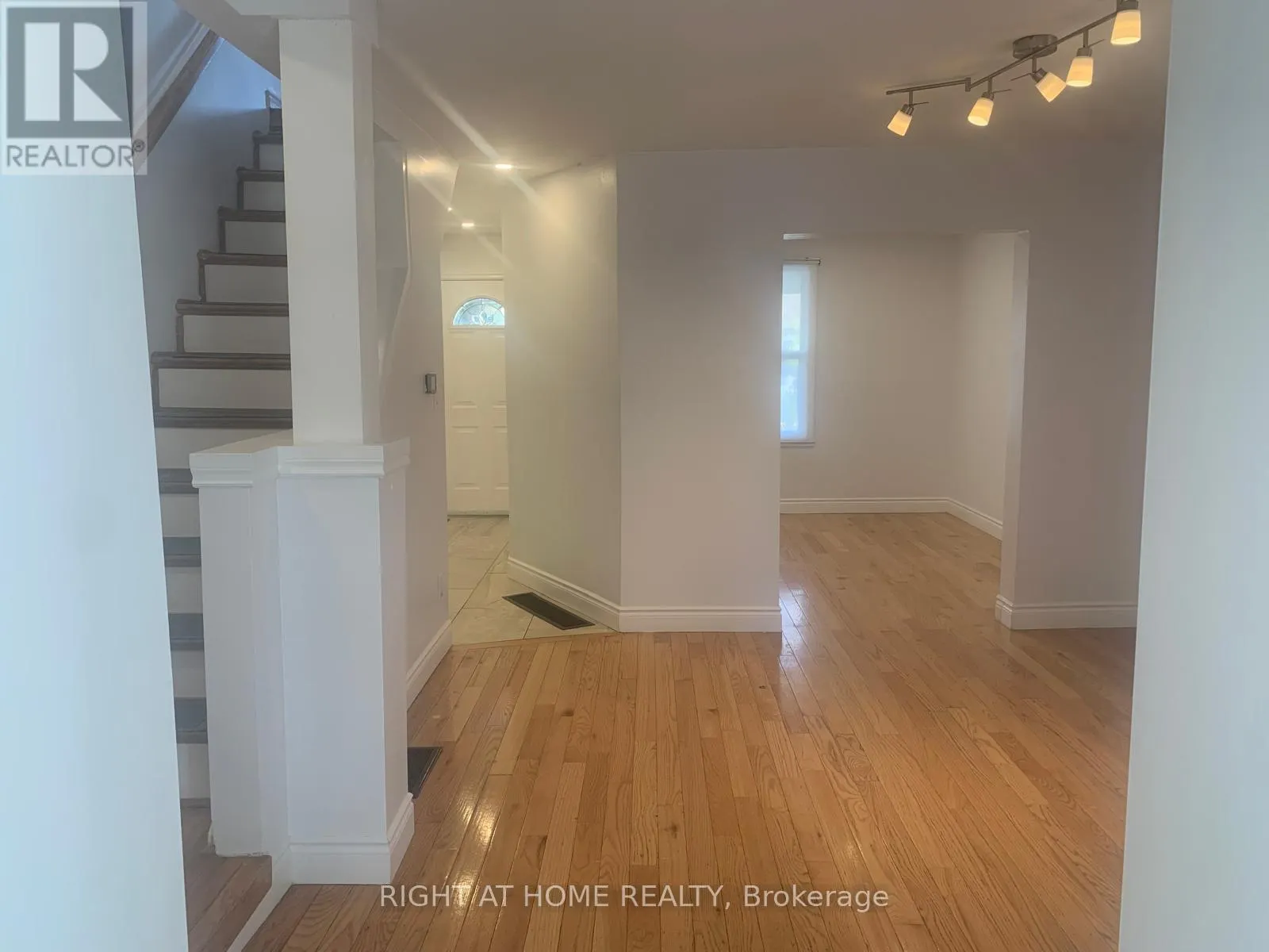 38 BEECHWOOD AVENUE