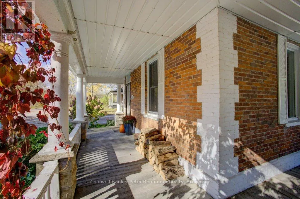 214 INKERMAN STREET