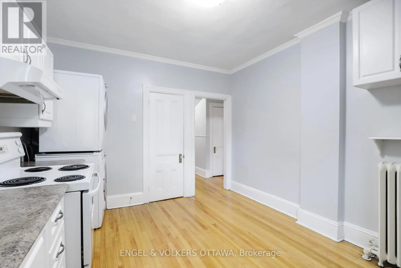 2 - 29 ARGYLE AVENUE