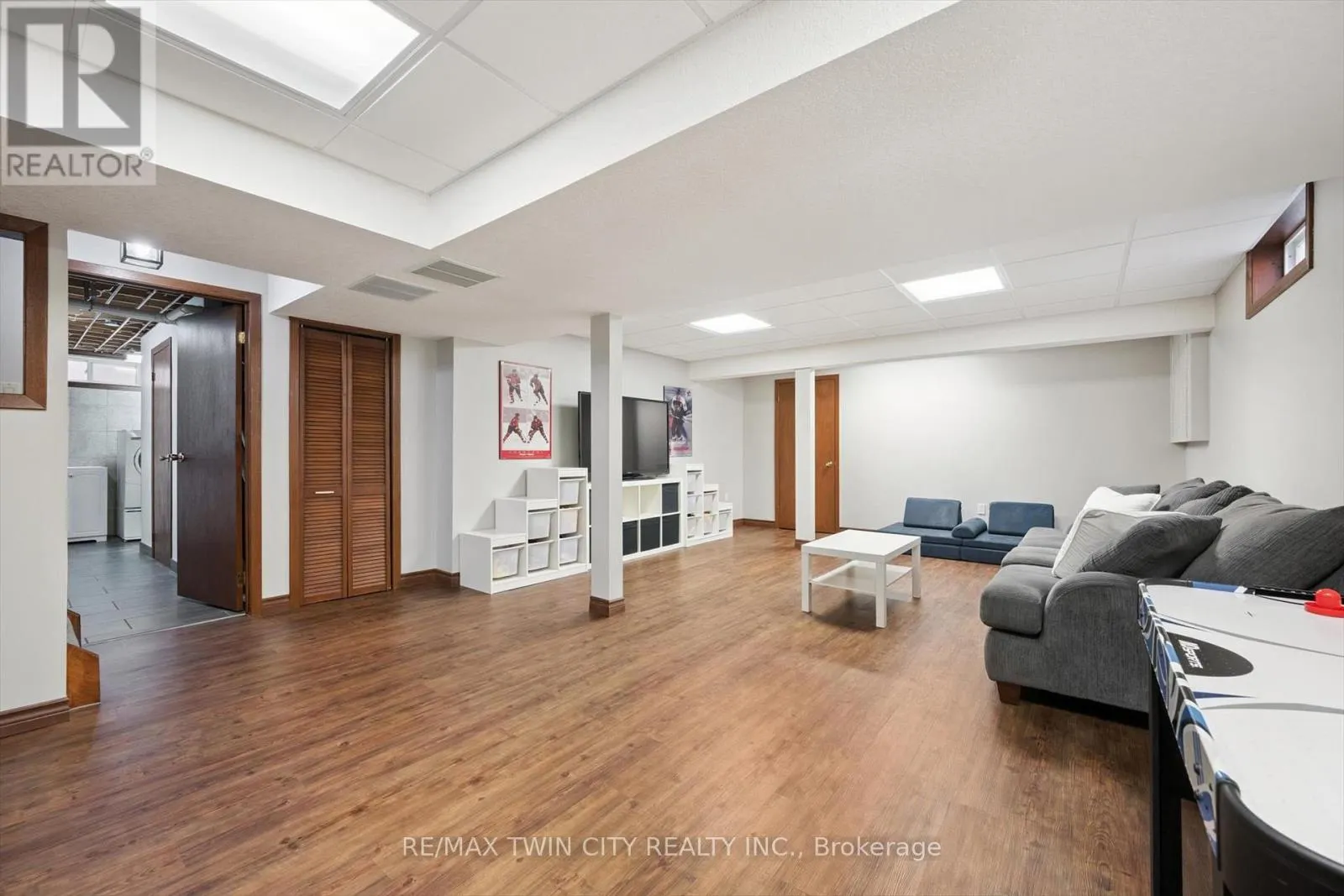 115 YELLOW BIRCH DRIVE