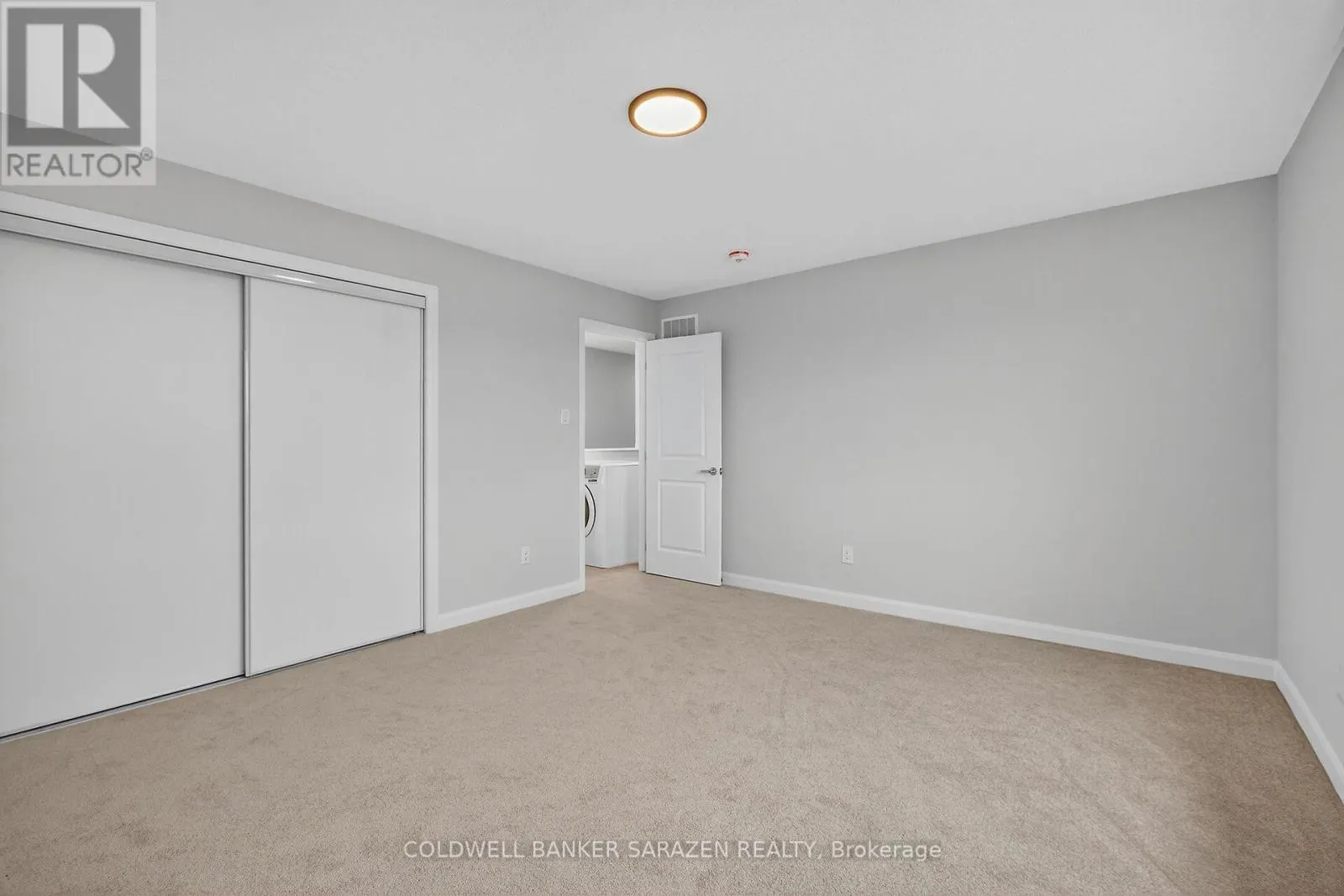 18 - 801 GLENROY GILBERT DRIVE