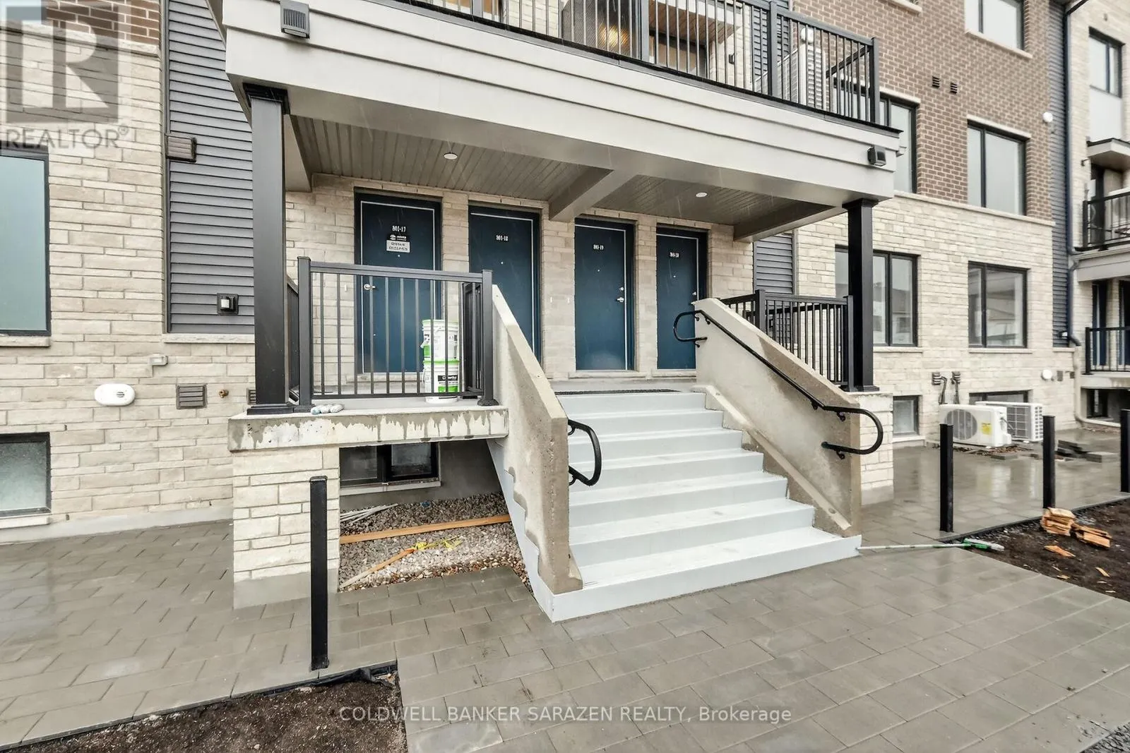 19 - 801 GLENROY GILBERT DRIVE
