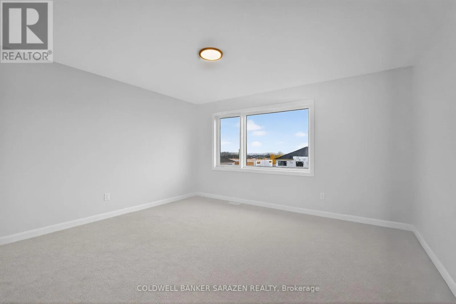 19 - 801 GLENROY GILBERT DRIVE