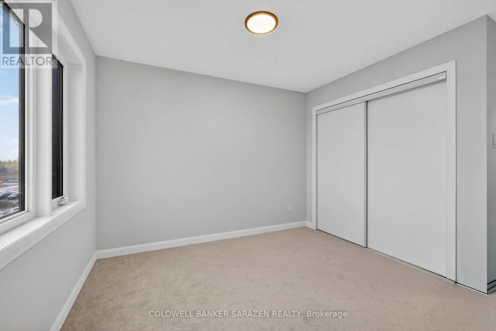 19 - 801 GLENROY GILBERT DRIVE