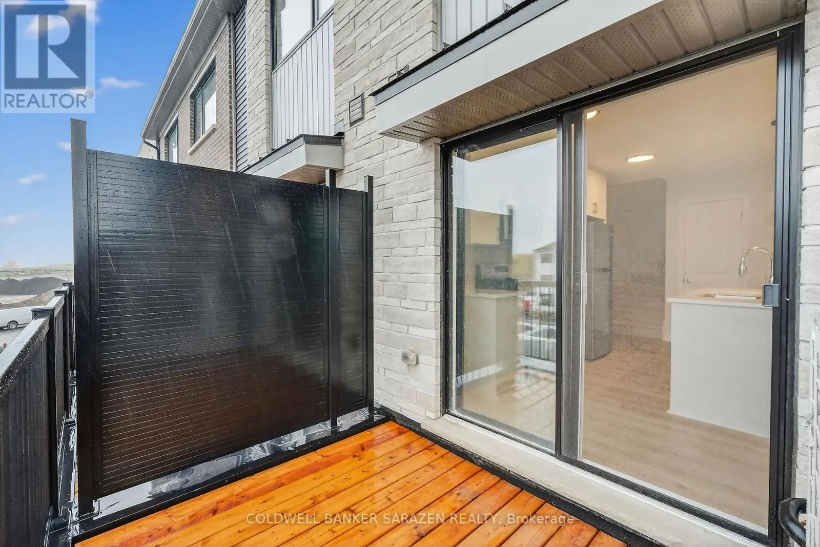 19 - 801 GLENROY GILBERT DRIVE