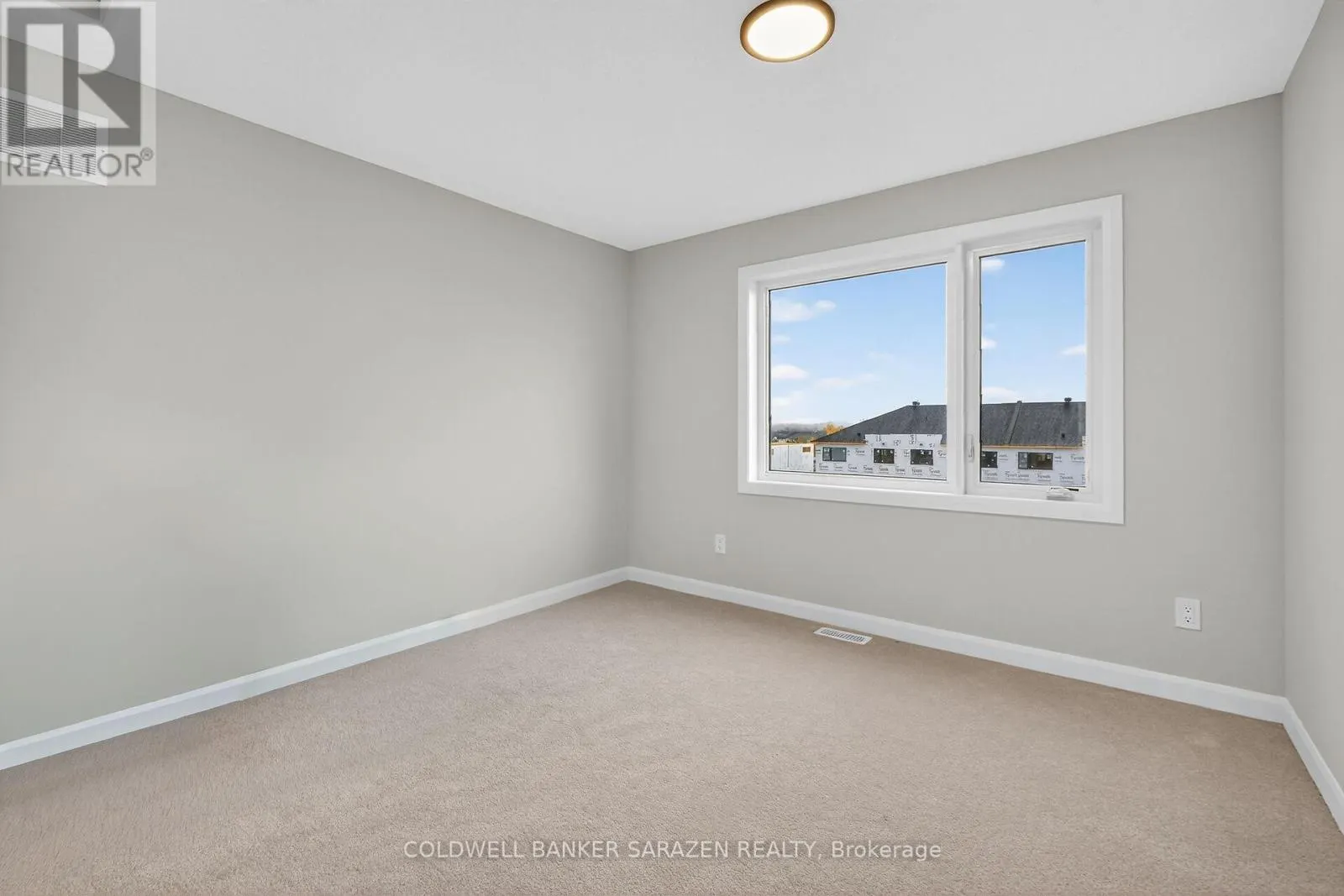19 - 801 GLENROY GILBERT DRIVE