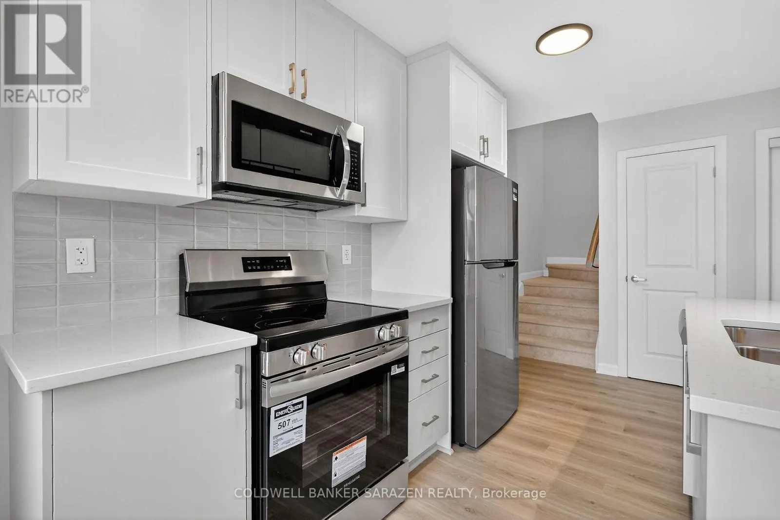 19 - 801 GLENROY GILBERT DRIVE