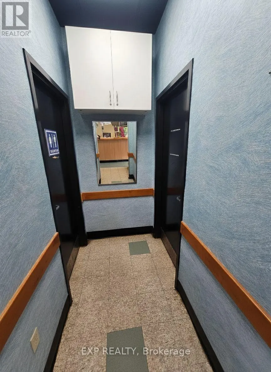712 RIDEAU STREET W
