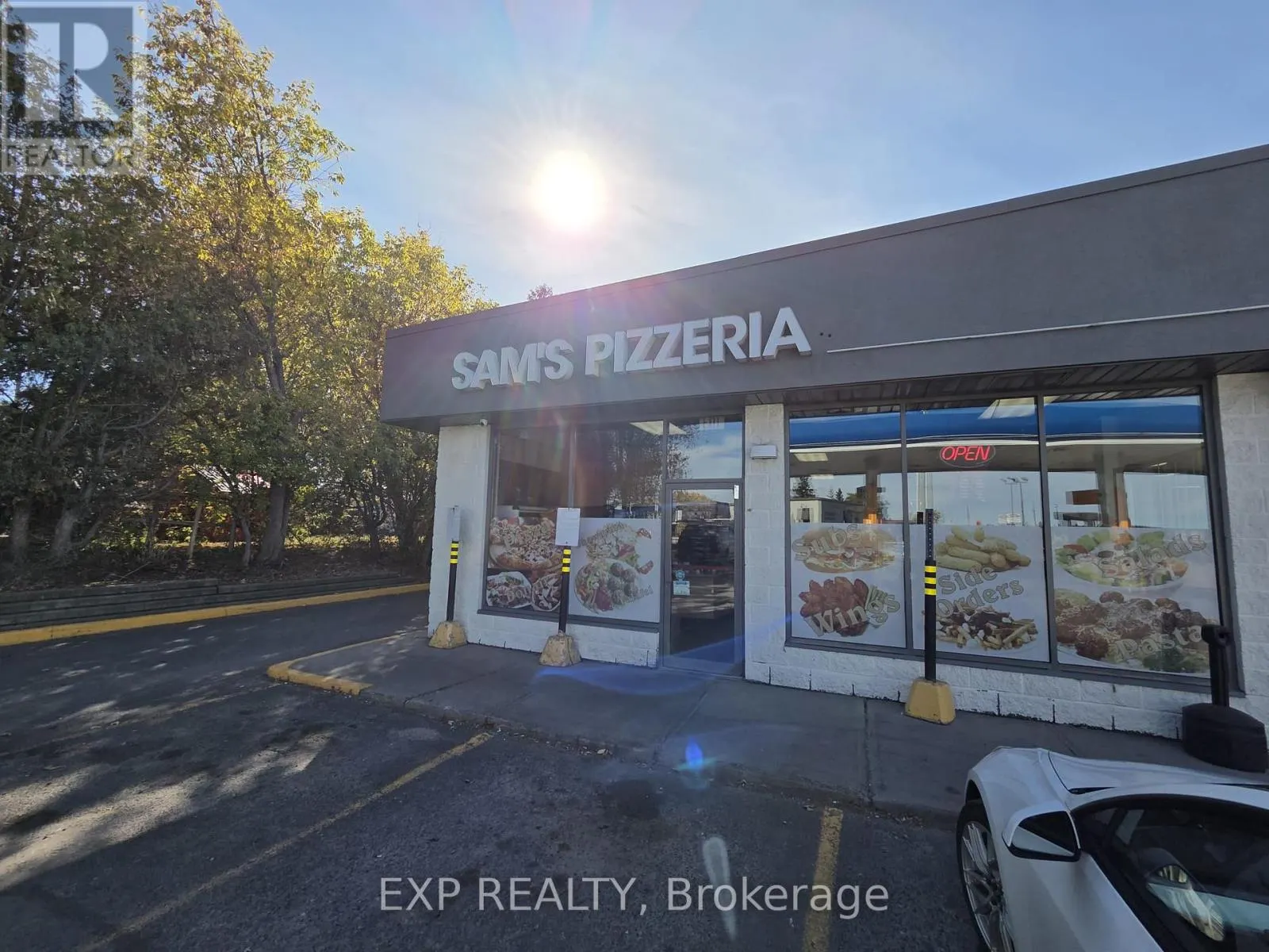 712 RIDEAU STREET W