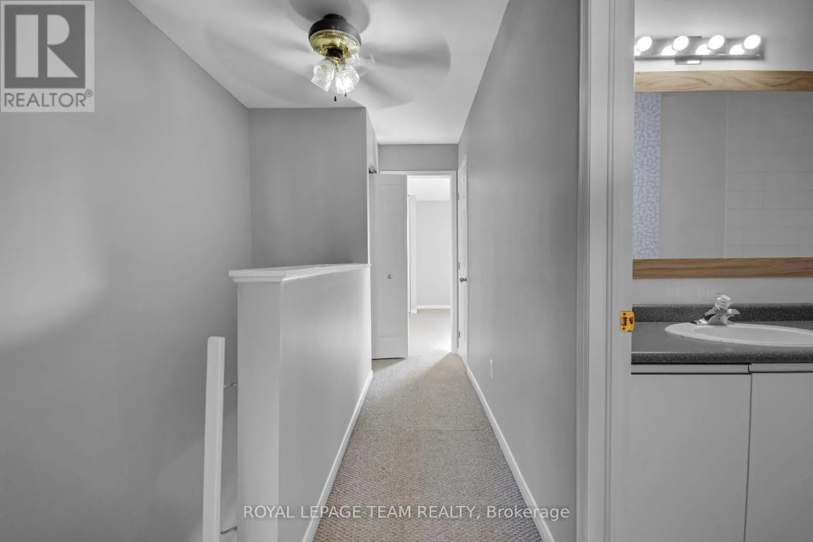 89 THORNBURY CRESCENT