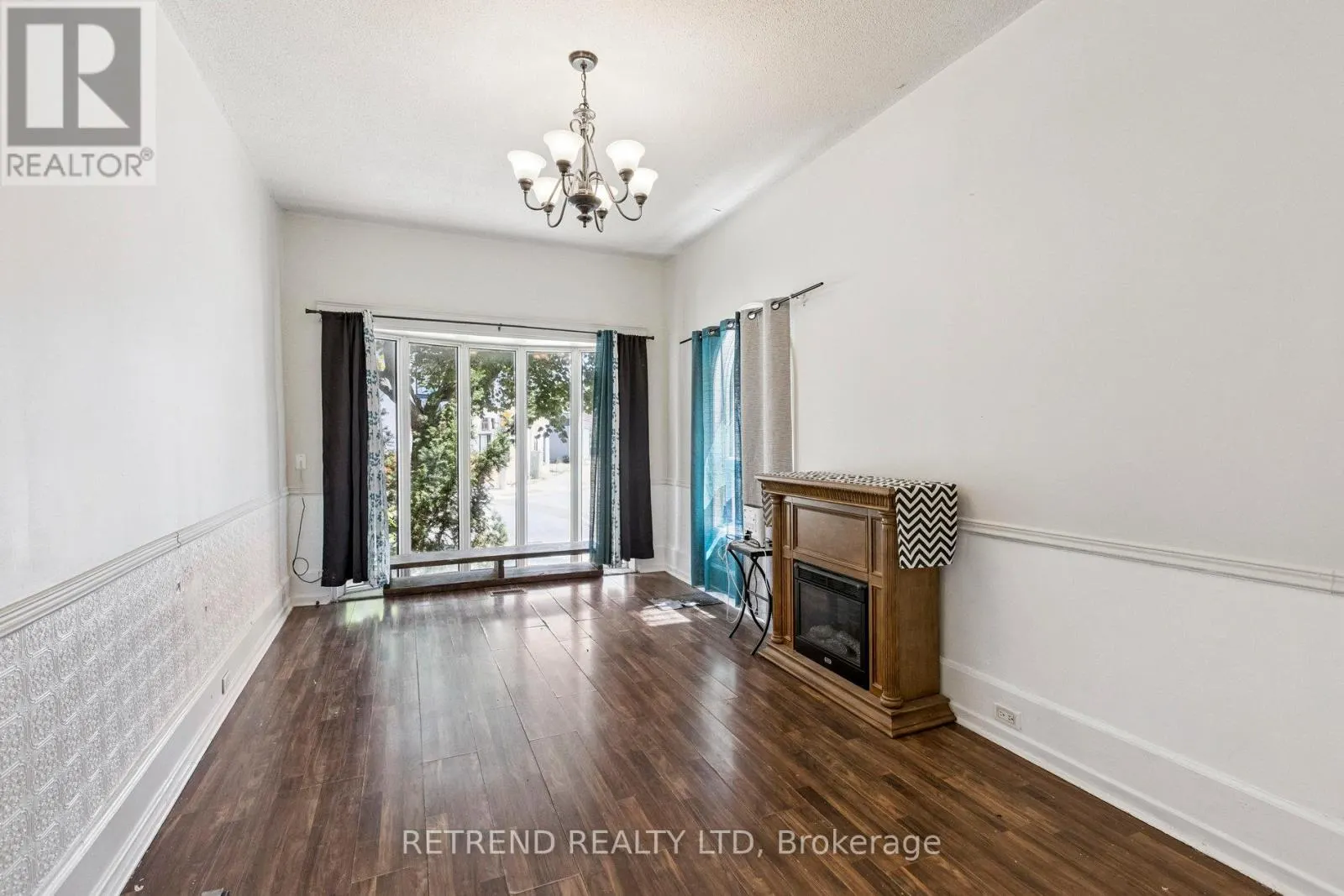 219 ERIE AVENUE