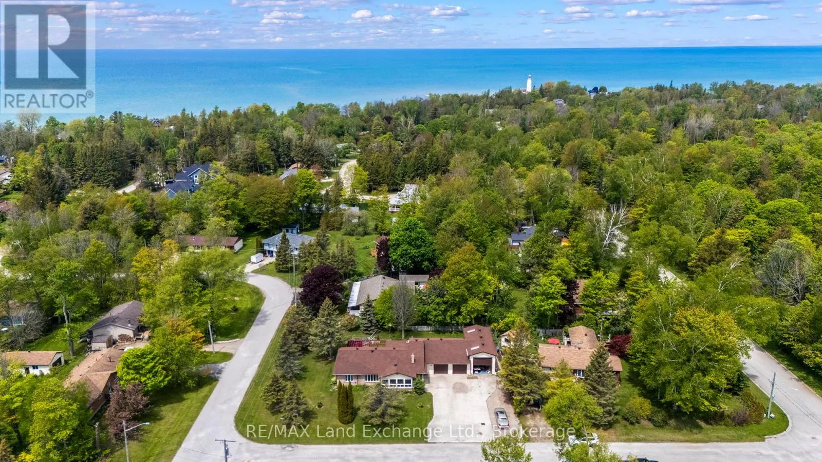 401 WINNEBAGO ROAD