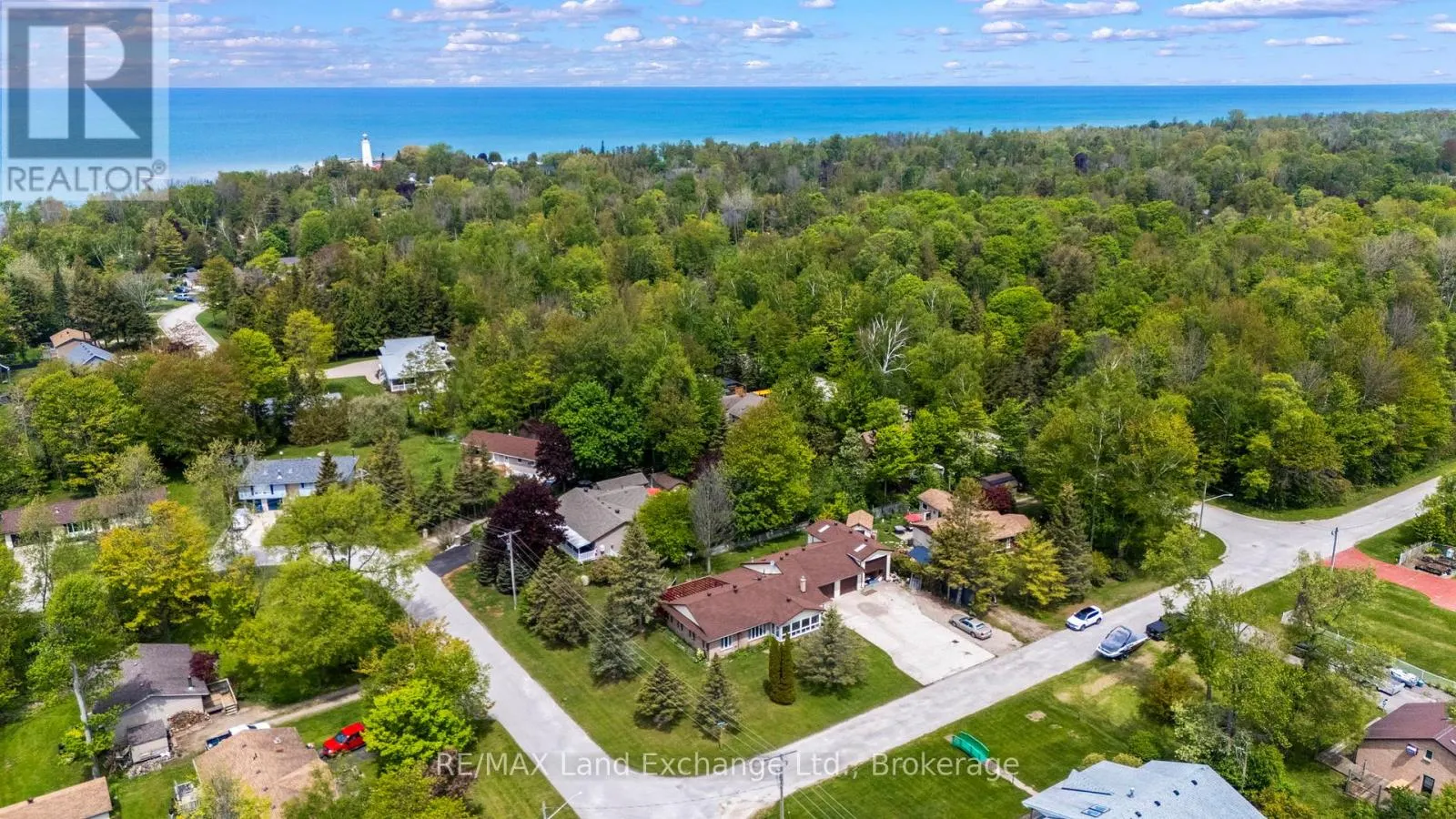 401 WINNEBAGO ROAD