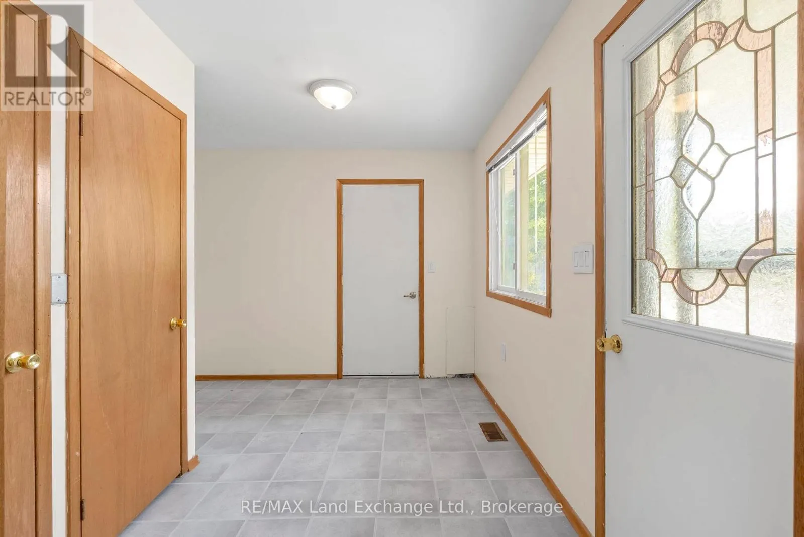 401 WINNEBAGO ROAD